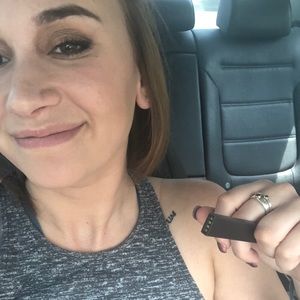 Meet your Posher, Tori